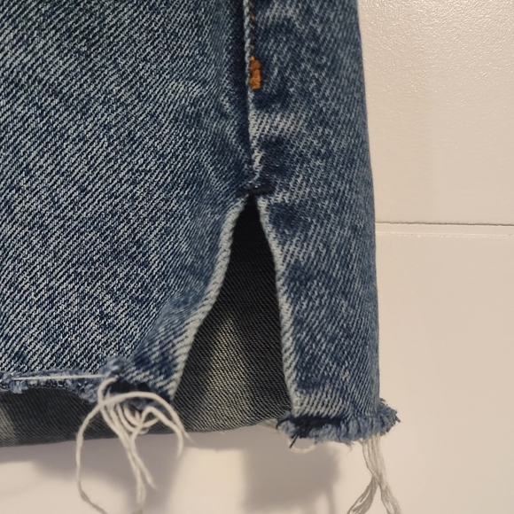 Abercrombie & Fitch Mid-rise Boyfriend Shorts - Picture 3 of 4